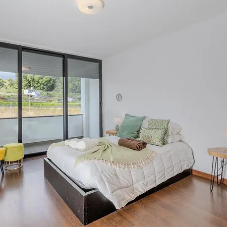 アパート Neat ポンタ・デルガダ