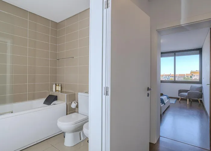 Neat * Ponta Delgada