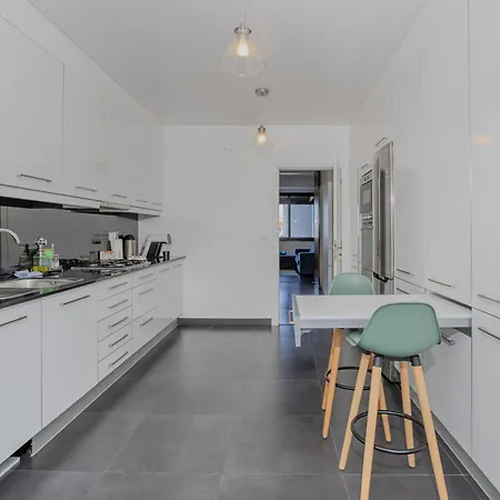 Neat Apartment Ponta Delgada